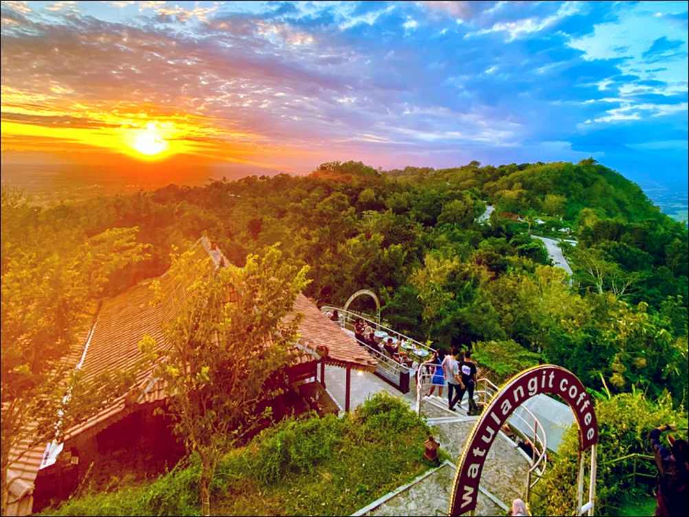 watu langit jogja