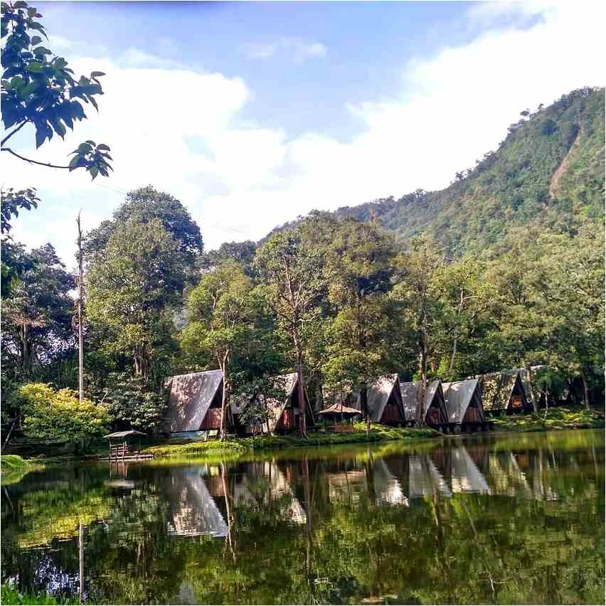 telaga warna puncak bogor